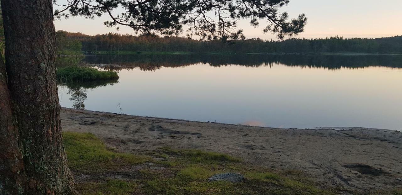 Cozy Cottage In The Woods, Near Dyreparken In Kristiansand, Lake Lolandsvannet Ovrebo Zewnętrze zdjęcie